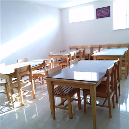 سالن مطالعه برادران